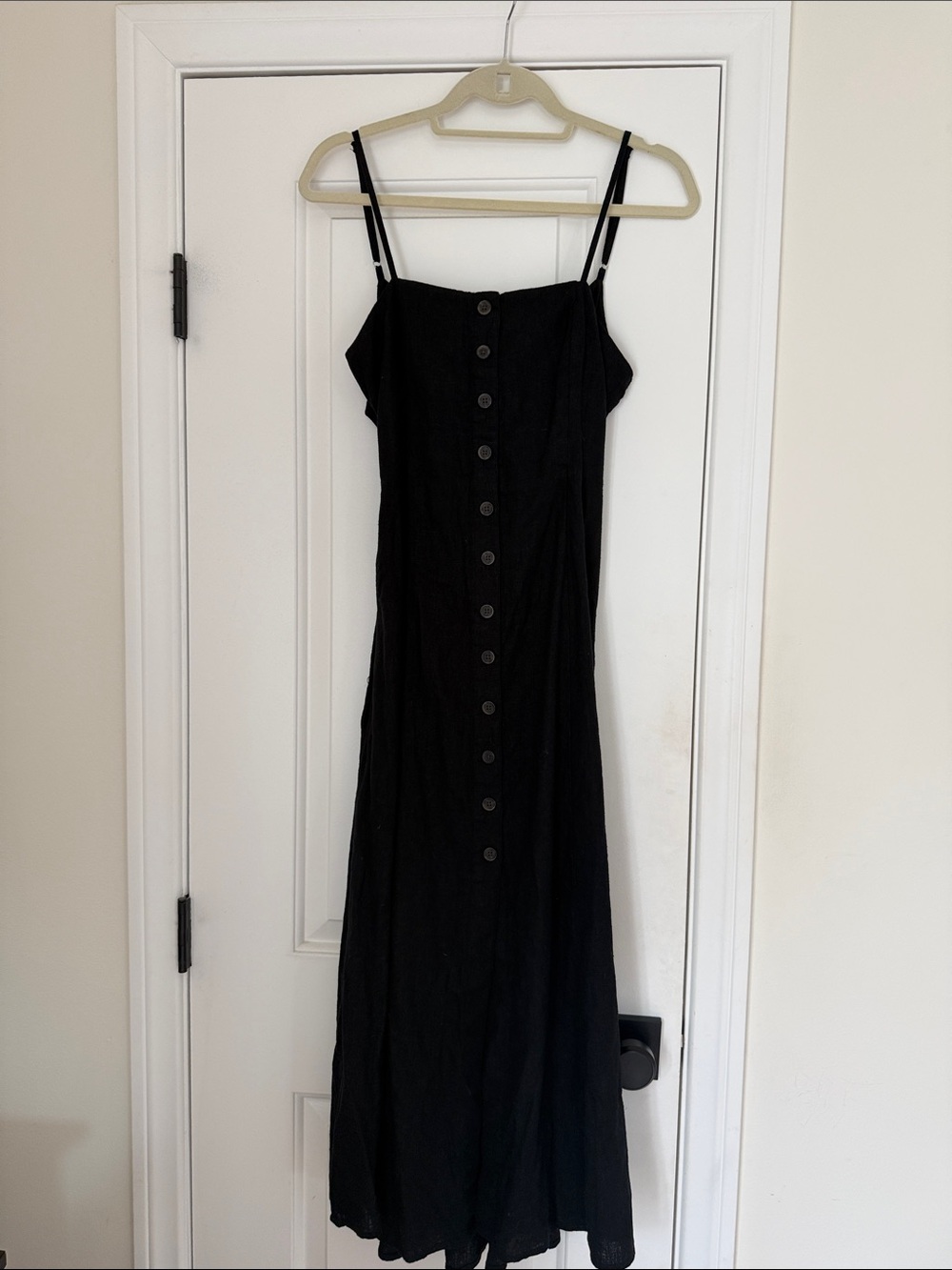Universal Tread Target Black Button-Front Spaghetti Strap Maxi Dress